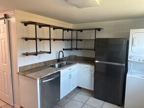 2340 3rd St in Mulberry, FL - Building Photo - Building Photo