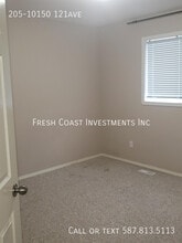 10150-10150 121 Ave in Grande Prairie, AB - Building Photo - Building Photo