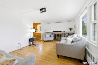 56 Westgate St in West Hartford, CT - Building Photo - Building Photo