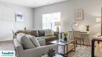 9906 Runway Dr in Indianapolis, IN - Building Photo