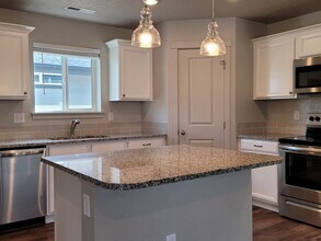 17906 Hensley Ridge Pl in Nampa, ID - Building Photo - Building Photo