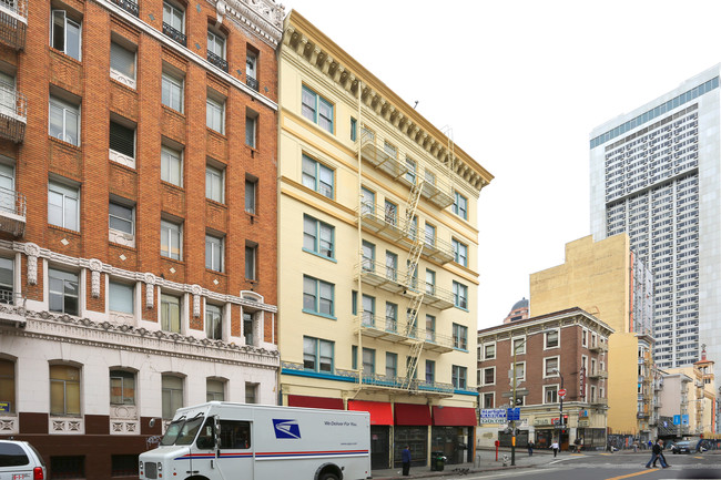 415 Jones Apartments in San Francisco, CA - Foto de edificio - Building Photo