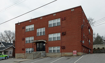 2881-2885 Minto Ave Apartments