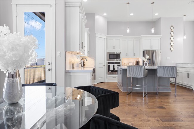 property at 4962 Edison Park Ln