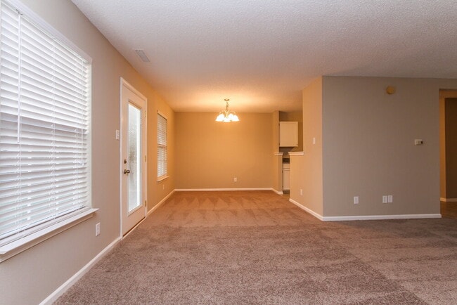 16711 Aulton Dr in Noblesville, IN - Building Photo - Building Photo