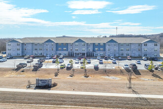 Glenpool Ridge - 55+ Senior Community in Glenpool, OK - Building Photo - Building Photo