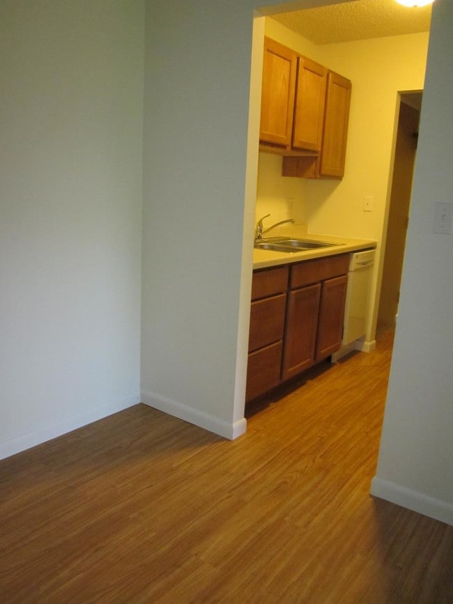 Fairhaven Village Apartments in Aurora, IL - Foto de edificio - Building Photo
