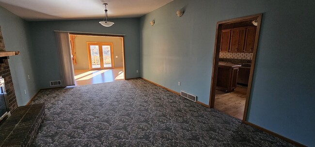 2020 Crosstown Blvd NE in Ham Lake, MN - Building Photo - Building Photo