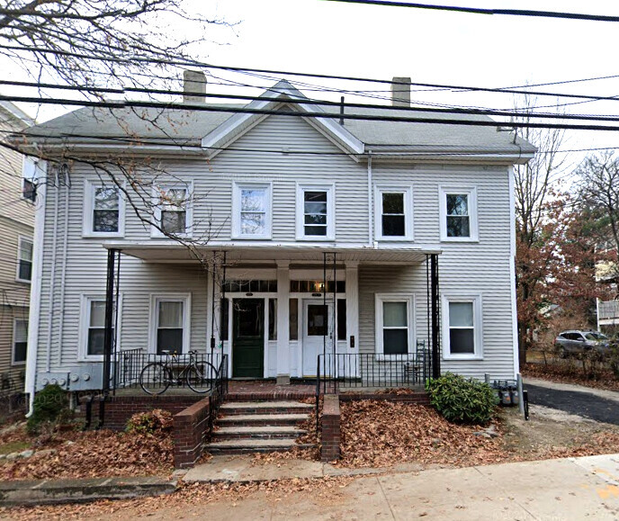 28 Cherry St in Somerville, MA - Foto de edificio