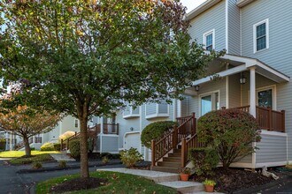 1 Munson Dr in Wallingford, CT - Building Photo - Building Photo