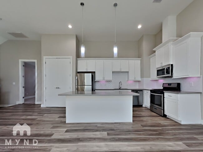 5902 Gardendale Dr in Houston, TX - Foto de edificio - Building Photo