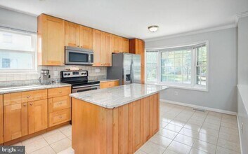 186 Hardy Pl in Rockville, MD - Building Photo - Building Photo
