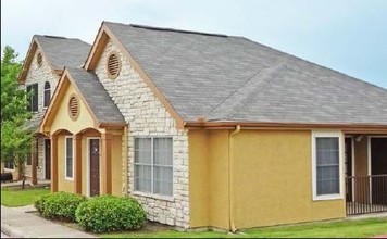 Villas at Costa Brava in San Antonio, TX - Building Photo - Building Photo