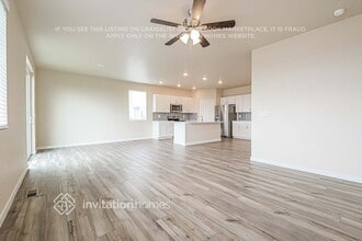909 Harvard St in Johnstown, CO - Building Photo - Building Photo