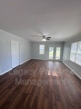 408 10th St in Gibsonville, NC - Building Photo - Building Photo