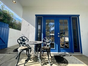 529 Calle Abronia S in Palm Springs, CA - Building Photo - Building Photo