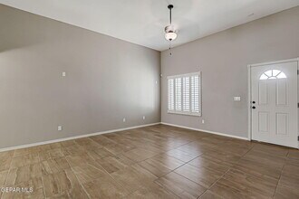 14952 Brandon Wolfram Ct in El Paso, TX - Foto de edificio - Building Photo