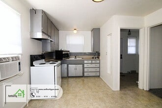 2970 Anita St in Redding, CA - Building Photo - Building Photo