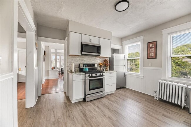 61 Wealth Ave in Providence, RI - Building Photo - Building Photo