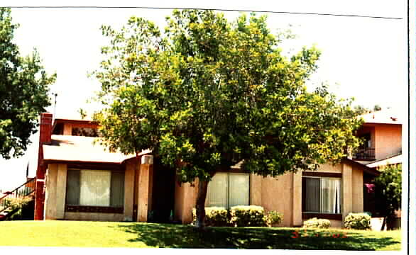 7420 Napa Ct in Rancho Cucamonga, CA - Building Photo