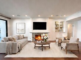 11939 Gorham Ave, Unit 207 in Los Angeles, CA - Building Photo