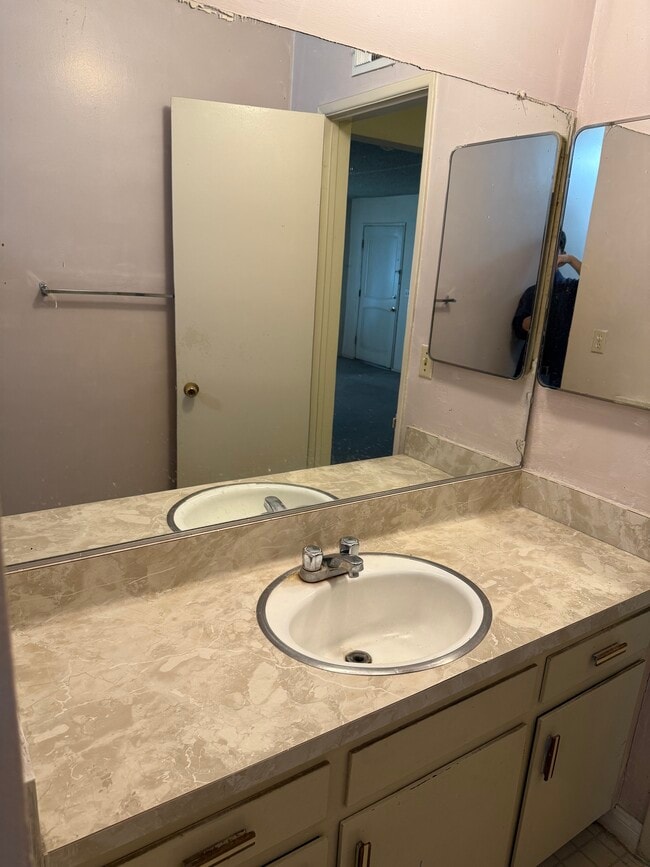 14791 Newport Ave, Unit A in Tustin, CA - Building Photo - Building Photo