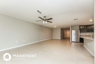 229 Hyacinth Ct in Poinciana, FL - Building Photo - Building Photo