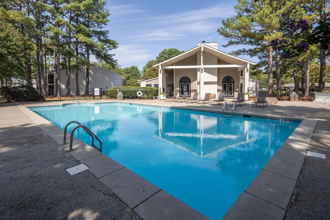 Elements of Madison Apartments