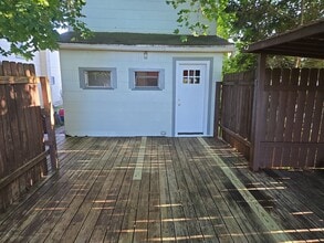 138 W Bloss St in Titusville, PA - Building Photo - Building Photo
