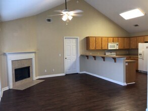 117 Aquinnah Dr in Pooler, GA - Building Photo - Building Photo
