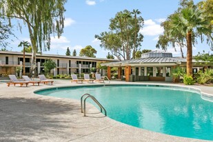 Sentry Tempe in Tempe, AZ - Building Photo