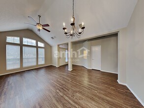 6736 Braeview Dr in Fort Worth, TX - Building Photo - Building Photo