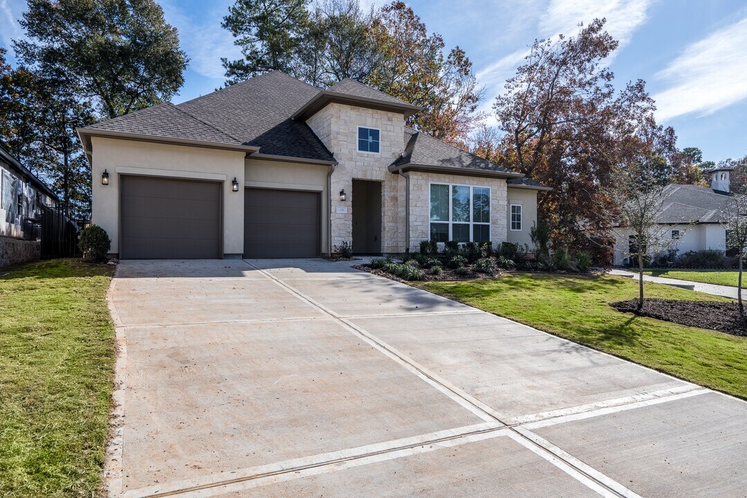 1723 Divino Pass in Conroe, TX - Building Photo