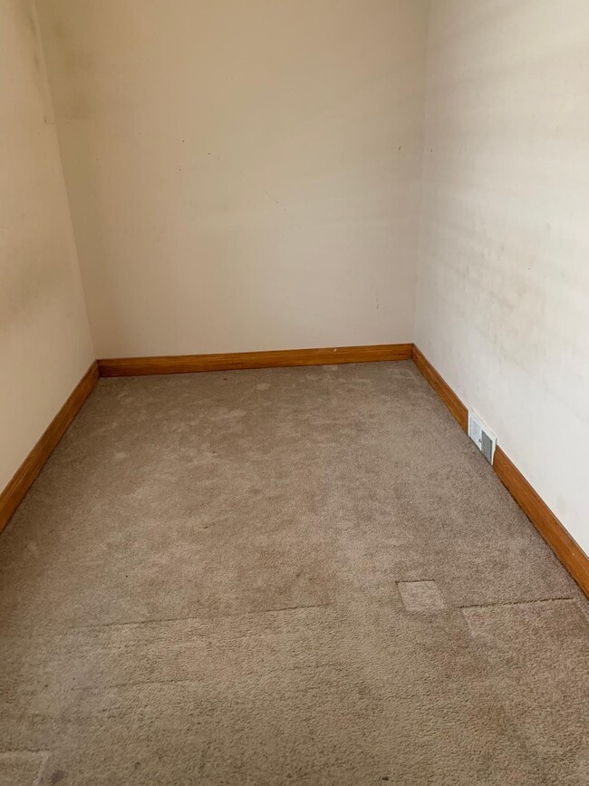 3278 W Wabansia Ave, Unit 2 in Chicago, IL - Building Photo - Building Photo