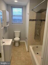 6001 N 17th St, Unit 404 in Philadelphia, PA - Building Photo - Building Photo