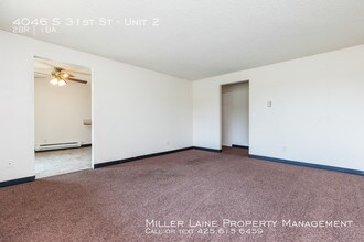 4046 S 31st St-Unit -Unit 2 in Tacoma, WA - Building Photo - Building Photo