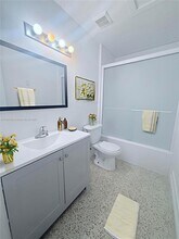 9300 SW 52nd Terrace in Miami, FL - Building Photo - Building Photo