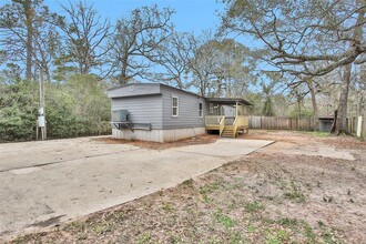 5470 Whipporwill Rd in Conroe, TX - Building Photo - Building Photo