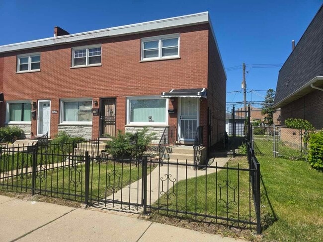 property at 9252 S Halsted St