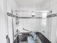 10711 Craddock Dr photo'