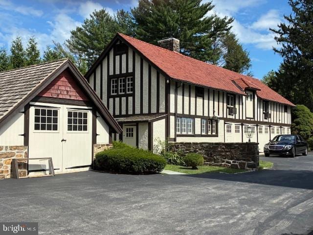 property at 809 Mill Rd