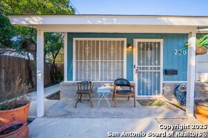 235 Odell St in San Antonio, TX - Building Photo - Building Photo