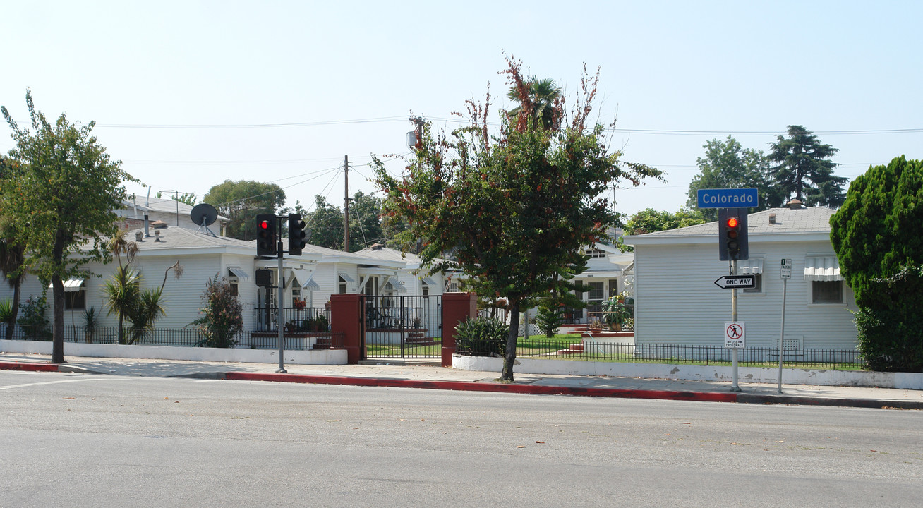 1670 Colorado Blvd in Los Angeles, CA - Building Photo