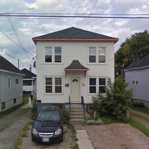 property at 146 Balsam St N