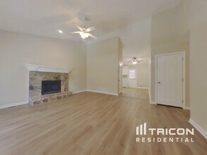 4672 Emerald Willow Dr in Acworth, GA - Building Photo - Building Photo