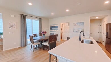 6126 Saddle Horn Dr in Fort Collins, CO - Building Photo - Building Photo