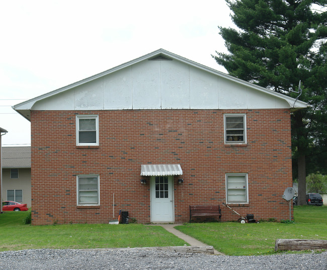 403 S High St in Selinsgrove, PA - Building Photo - Building Photo