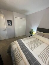 6941 Ives Ln N in Maple Grove, MN - Building Photo - Building Photo