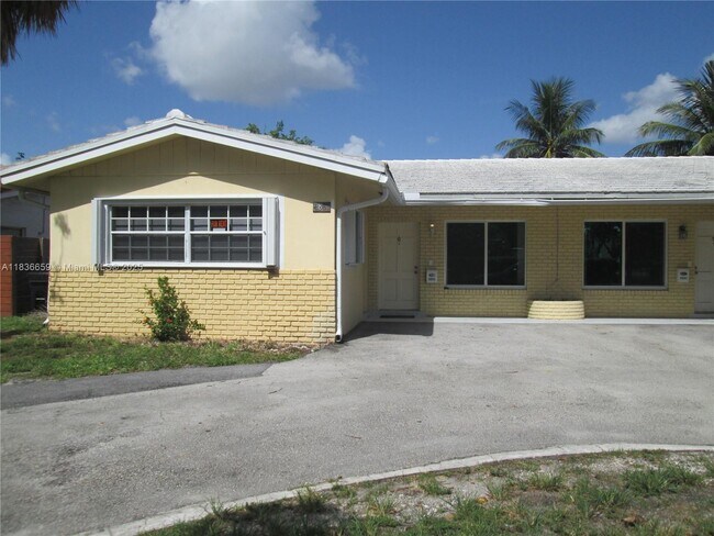 property at 4831 Bayview Dr
