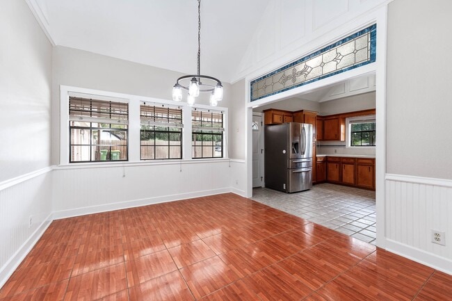 property at 2245 N Austin Ave